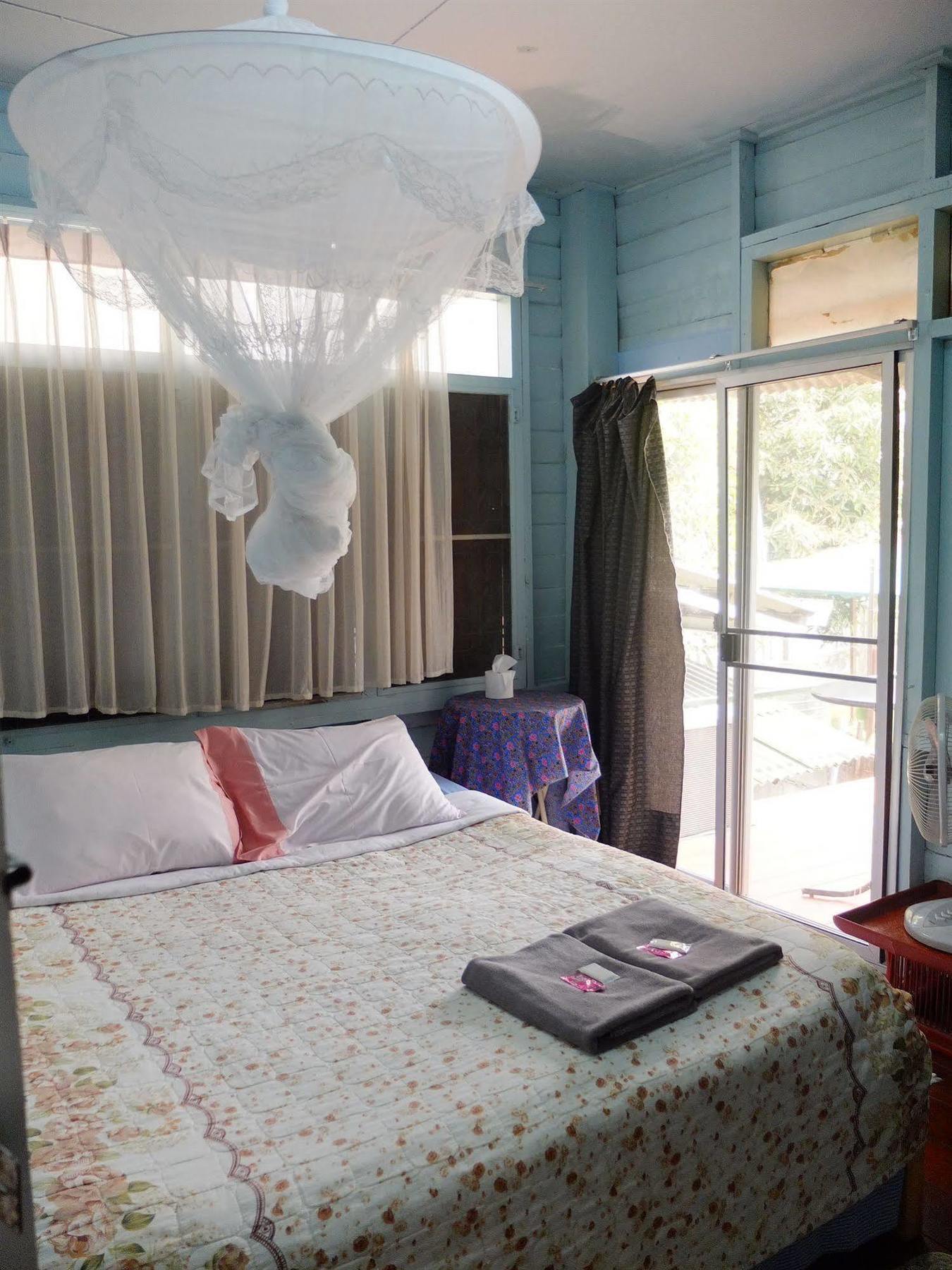 Boonmee Guest House 치앙마이 외부 사진
