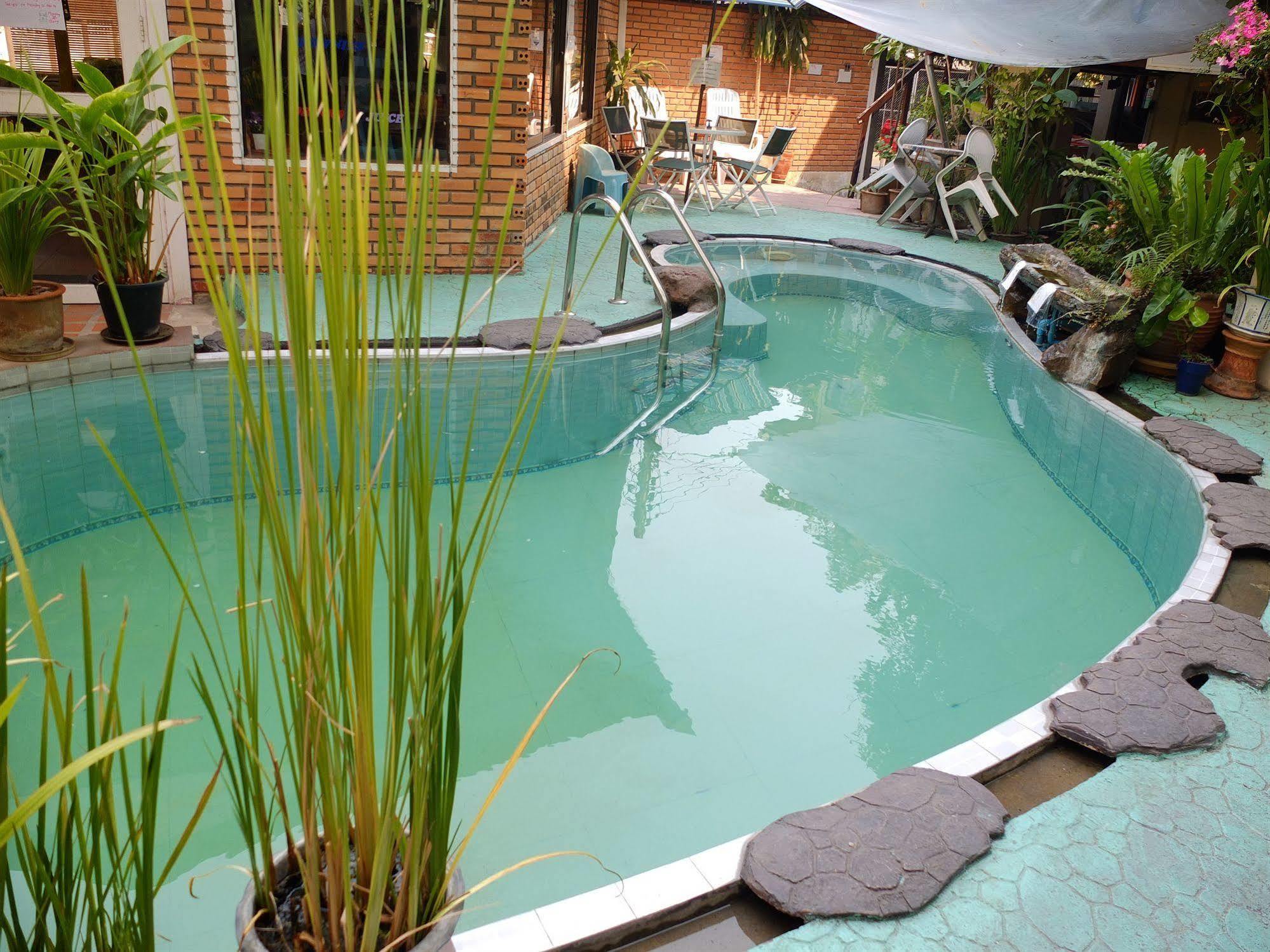 Boonmee Guest House 치앙마이 외부 사진